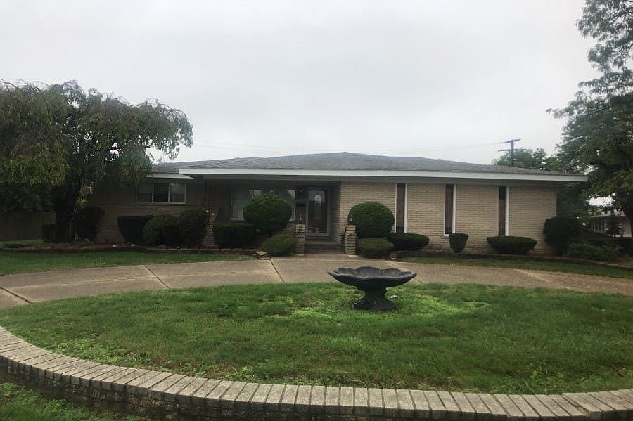 1st image of 37419 Jerome Dr