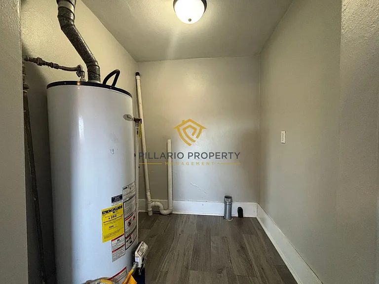 3021 Delaware St — Photo 10