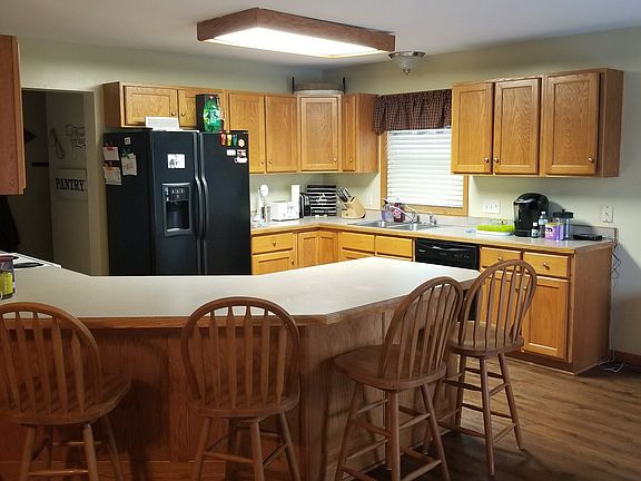 2nd image of 301 N Sullivan Dr