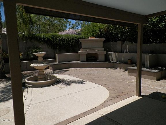 4th image of 735 W AVIARY Way
