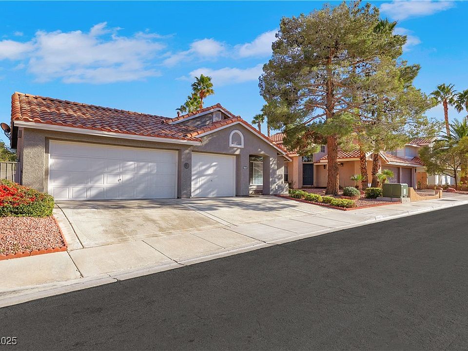 1st image of 1808 Scenic Sunrise Dr