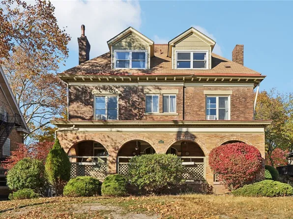 5837 Bartlett St, Pittsburgh, PA 15217