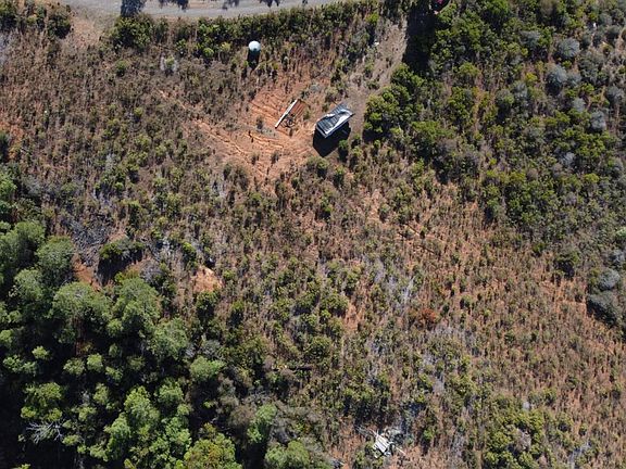 5th image of 1725 Clover Valley Road