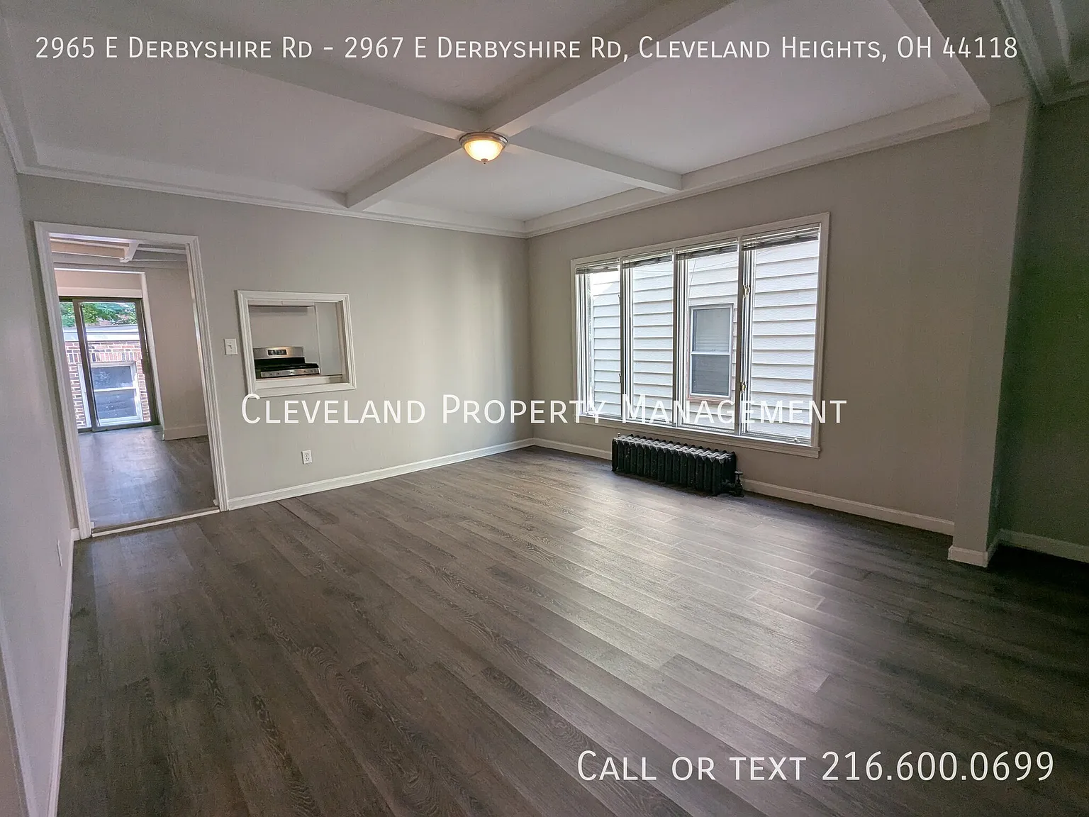 Spacious 5-Bedroom Cleveland Heights — Photo 4