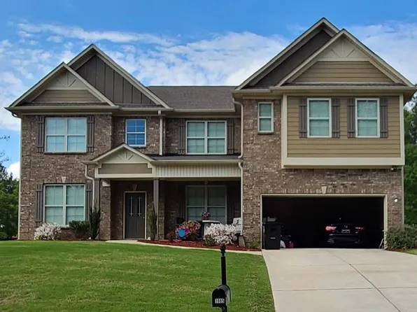 3985 Lucy Ln, Bessemer, AL 35022