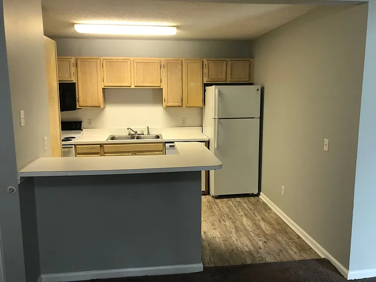 1070 Jessamine Trl — Photo 30
