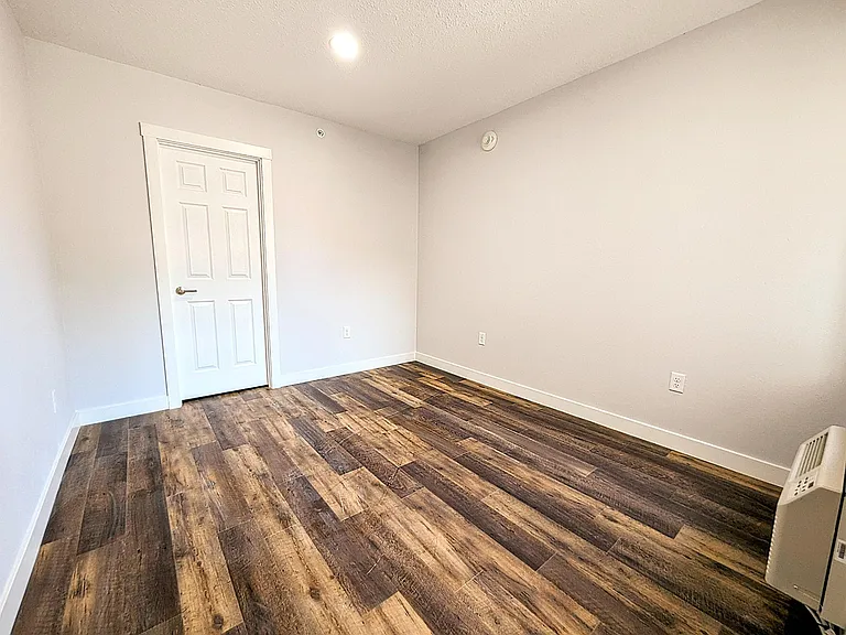 413 Jefferson St #2 — Photo 4