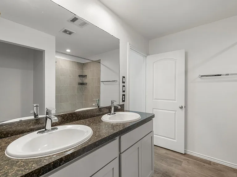 5451 Tuscany Hills Ln — Photo 28