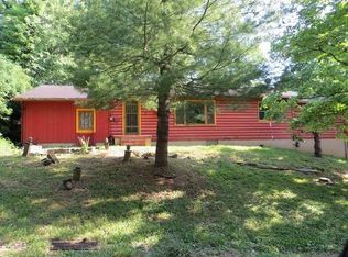 402 W Mississippi St, Jonesboro, IL 62952