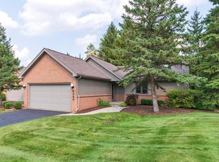 5246 Golden Cir, East Lansing, MI 48823