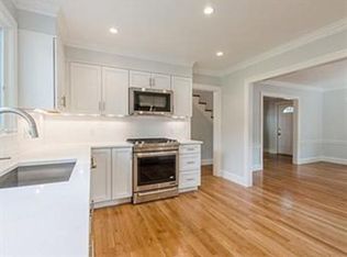 11 Wyndmere Rd, Milton, MA 02186