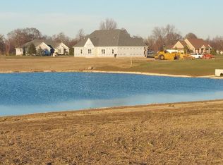 64 Summer Dr, Carey, OH 43316