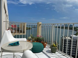 880 NE 69th St #PENTHOUSE, Miami, FL 33138