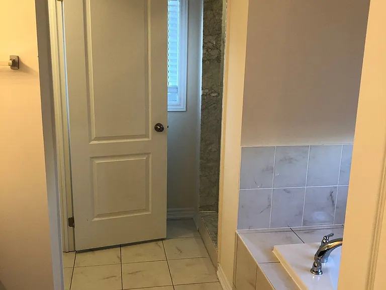 74 Terry Cres — Photo 11