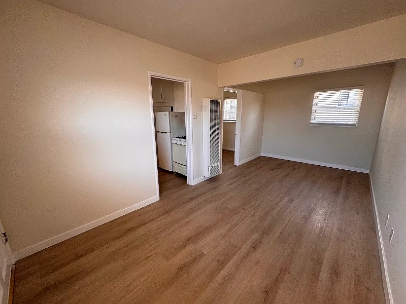 Studio, 500 sqft, $2,050 — Photo 4