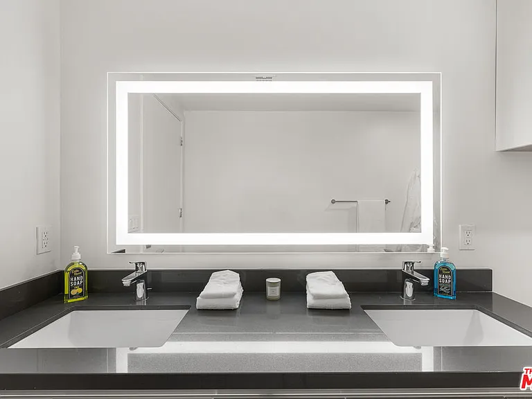 4806 Sylmar Ave #Penthouse 2 — Photo 25