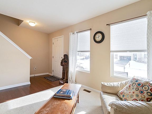 5th image of 2461 Zachariah Ave