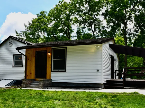 100 S Canal Rd, Eaton Rapids, MI 48827