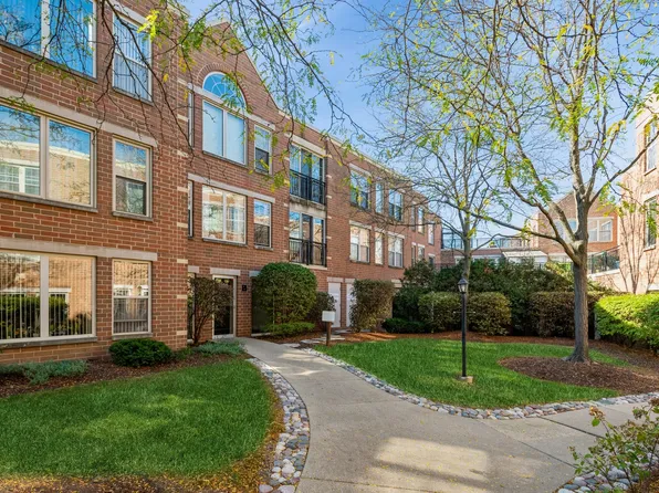 1625 Glenview Rd Unit 312, Glenview, IL 60025