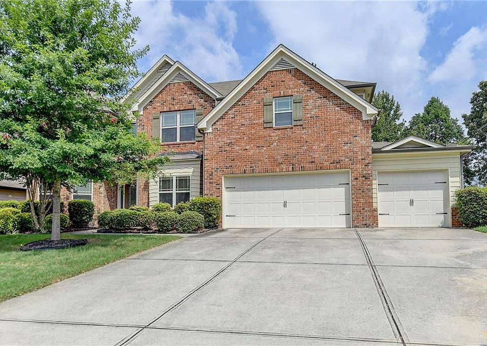 1st image of 755 Grand Ivey Pl