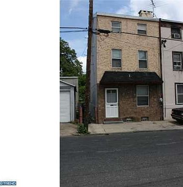 2nd image of 1237 Adams Ave