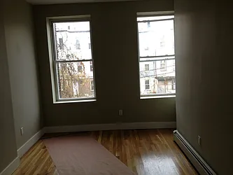 Rented by Premier Metro Realty Corp