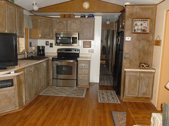 4th image of 6886 Forest Ave Spc 2
