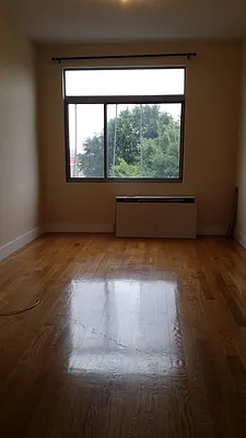 Rented by Elite NY Holdings | media 69