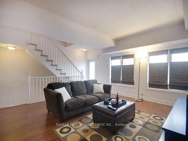 2 bed, $2,800 — Photo 3