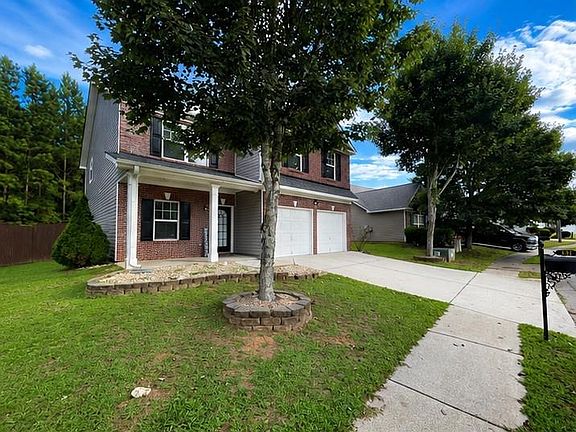 2nd image of 131 Birch St