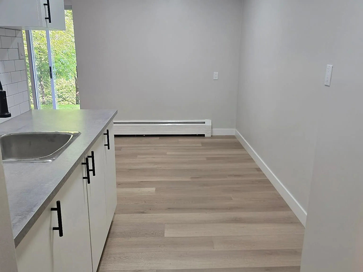 1 bed, $1,195 — Photo 2