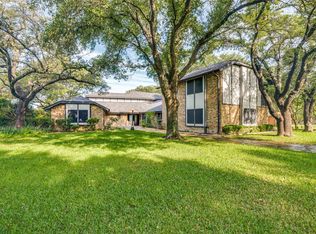 9 Stillwaters Dr, Heath, TX 75032