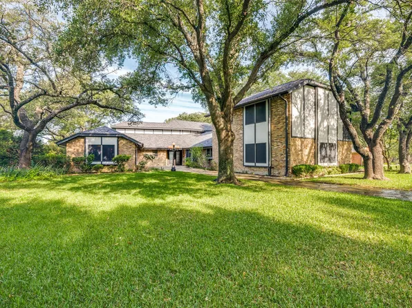 9 Stillwaters Dr, Heath, TX 75032