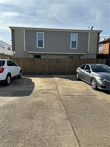 1st image of 4404 Lake Vista Dr APT B