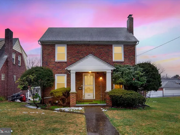 1212 Hudson St, Harrisburg, PA 17104