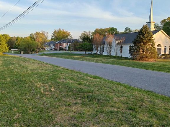 3rd image of Old Baltimore Rd