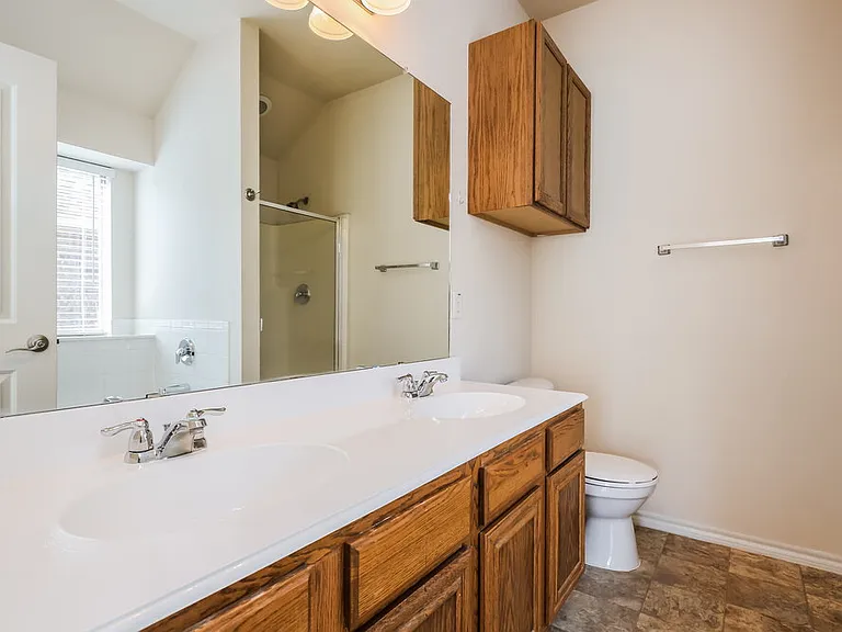 4913 Caraway Dr — Photo 12