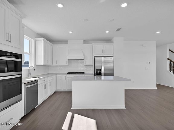 6th image of this home