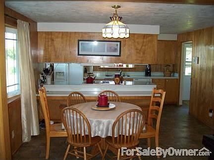 Dining Room/ Kitchen