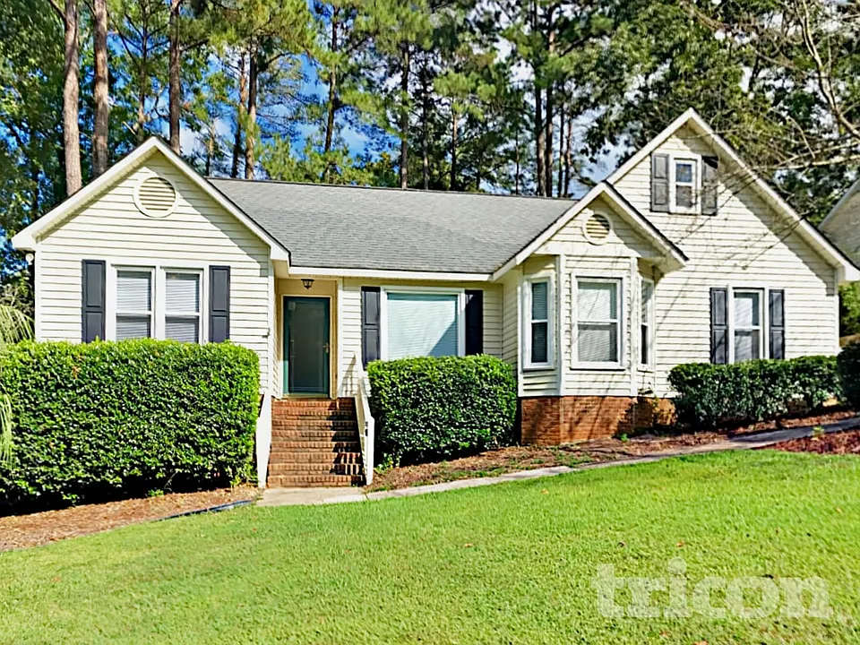 112 Hedgefield Rd