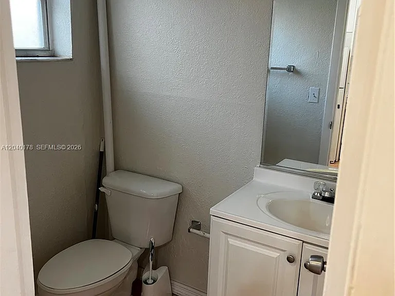 8650 SW 67th Ave #1029 — Photo 13