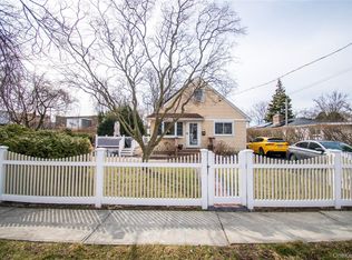 720 New York Avenue, Baldwin, NY 11510