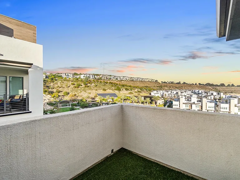 8547 Aspect Dr — Photo 10