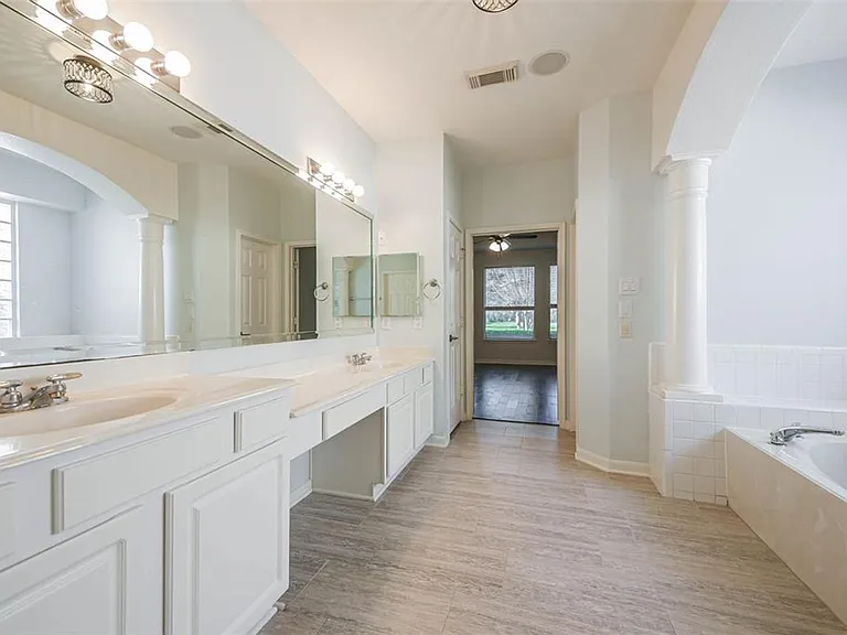 3603 E Cedar Hollow Dr — Photo 37