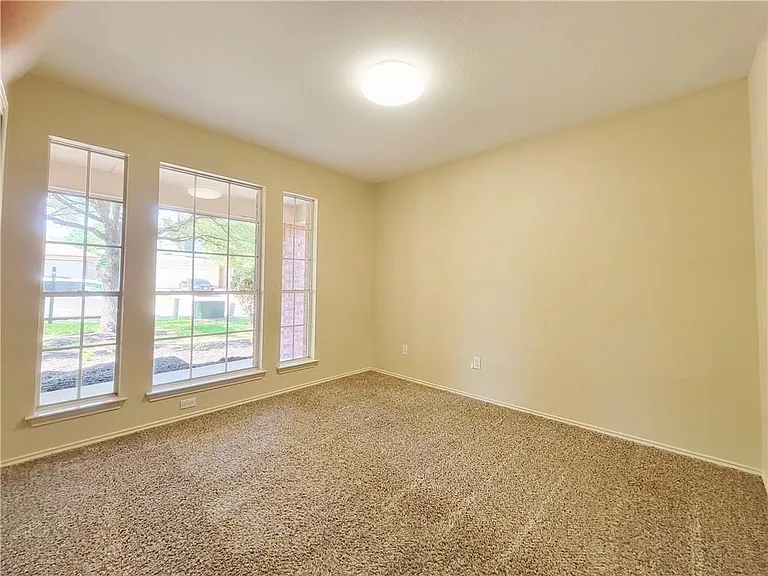 610 Cenizo Path — Photo 7