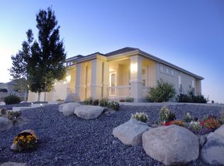 555 Dancing Cloud Ct, Reno, NV 89511
