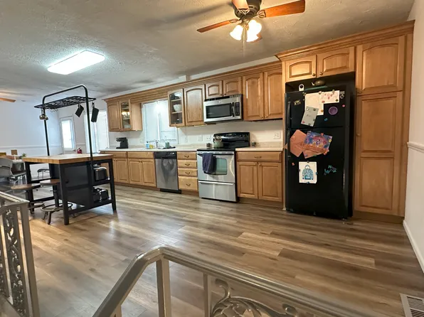 3512 Panther Ln #1, Cedar Falls, IA 50613