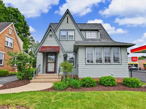 743 & 1/2 Harding Way E, Galion, OH 44833