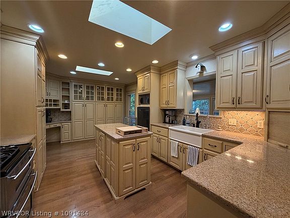 5th image of 3407 S 29th St