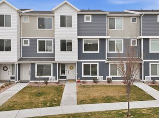 1114 E Yard Row, Saratoga Springs, UT 84045